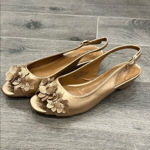 Comfortview Gold Heels with Floral Embellishment